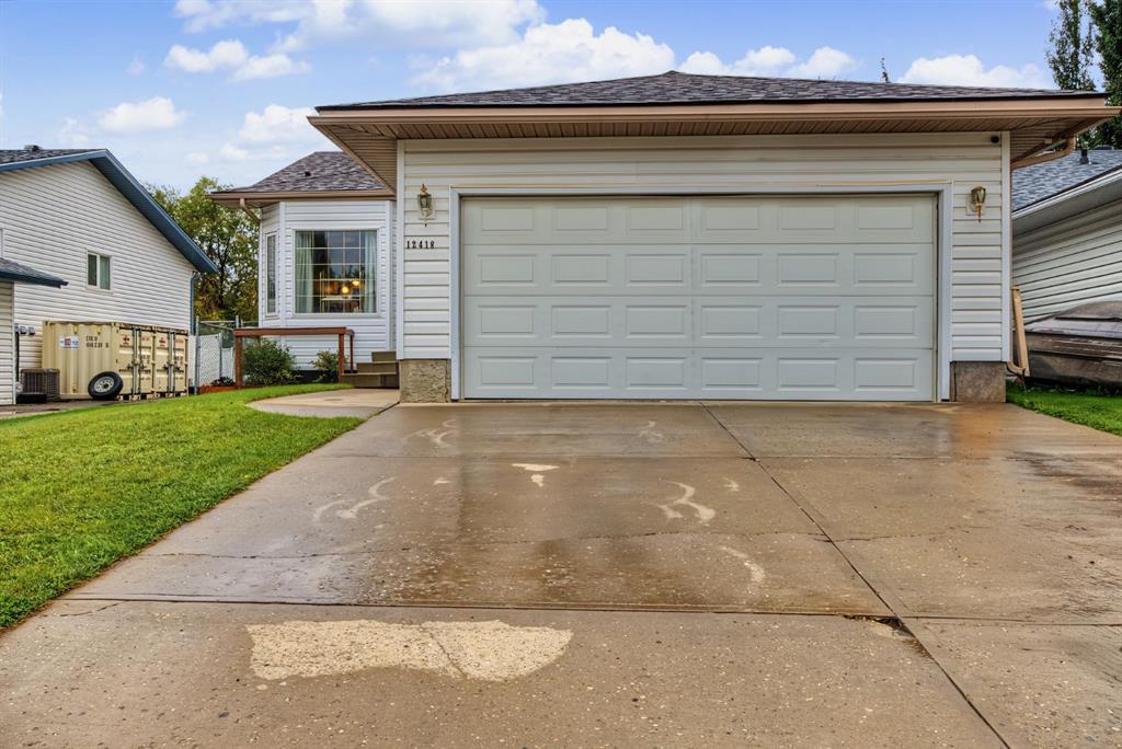 Picture of 12418 96A Street , Grande Prairie Real Estate Listing