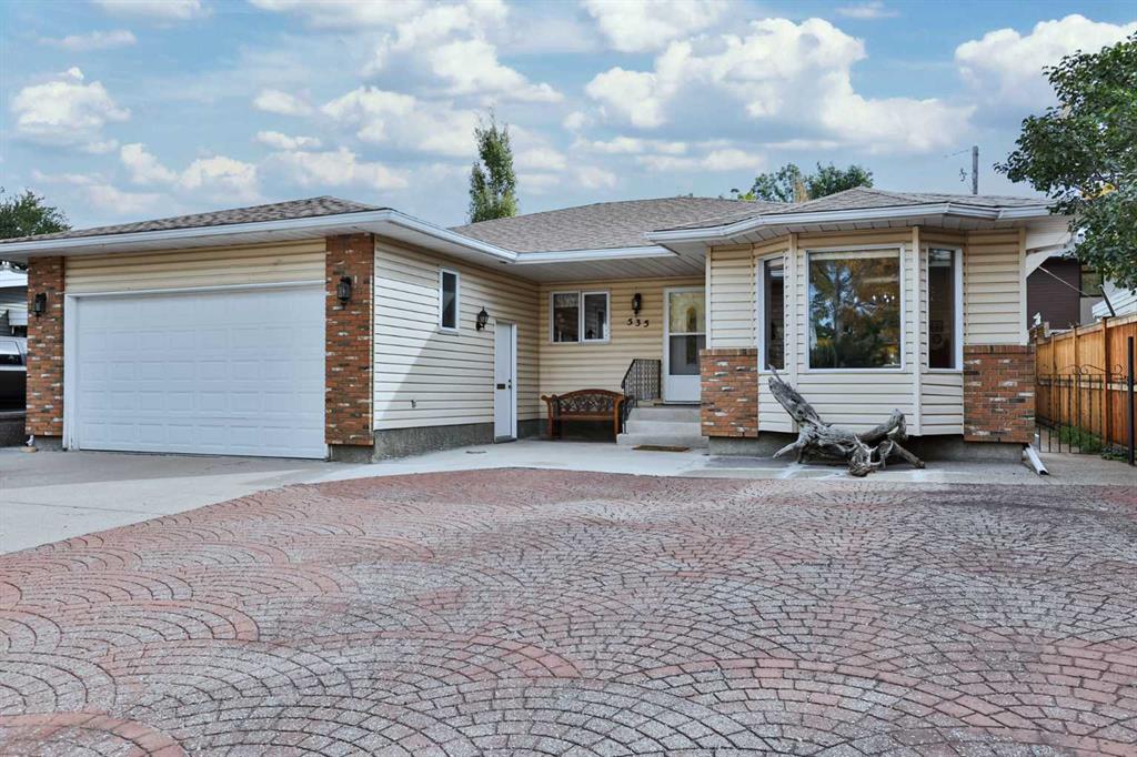 Picture of 535 28 Street S, Lethbridge Real Estate Listing