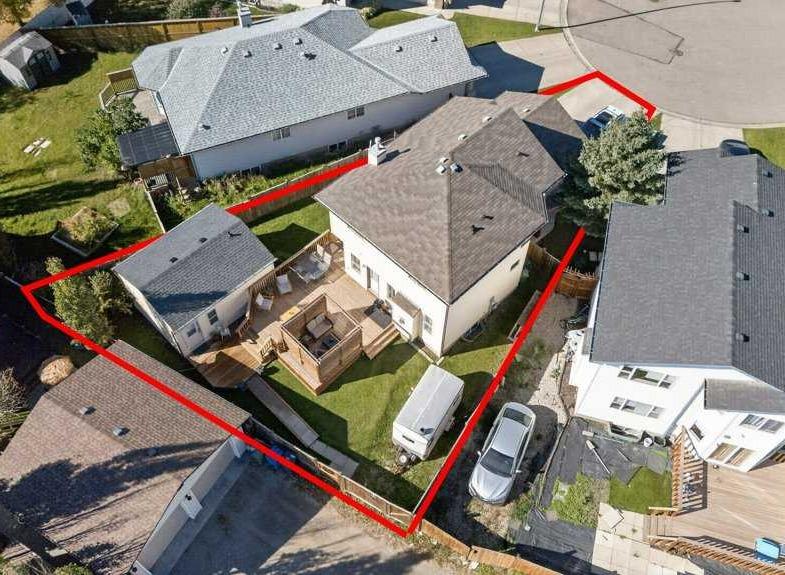 Picture of 11 Cimarron Meadows  , Okotoks Real Estate Listing