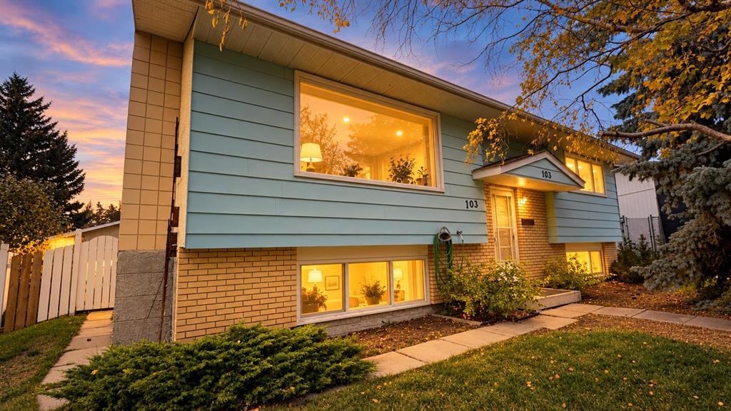 Picture of 103 Huntcroft Place NE, Calgary Real Estate Listing