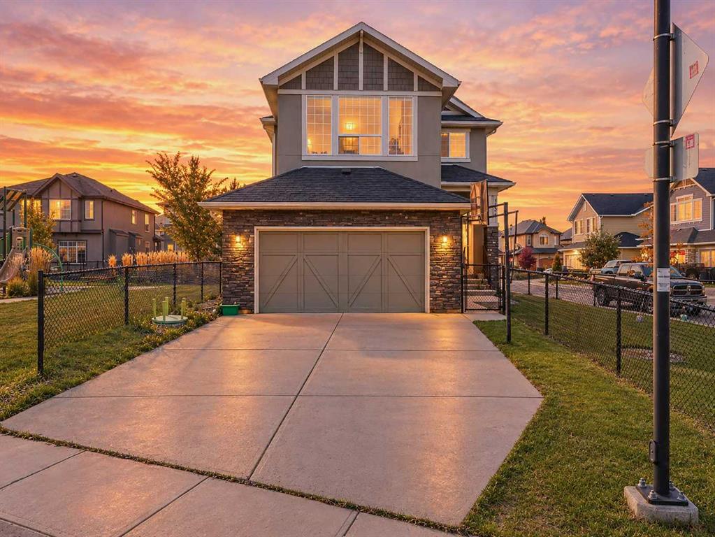 Picture of 134 Kinniburgh Lane , Chestermere Real Estate Listing