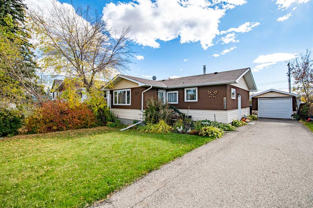 Picture of 4915 51 Avenue , Eckville Real Estate Listing