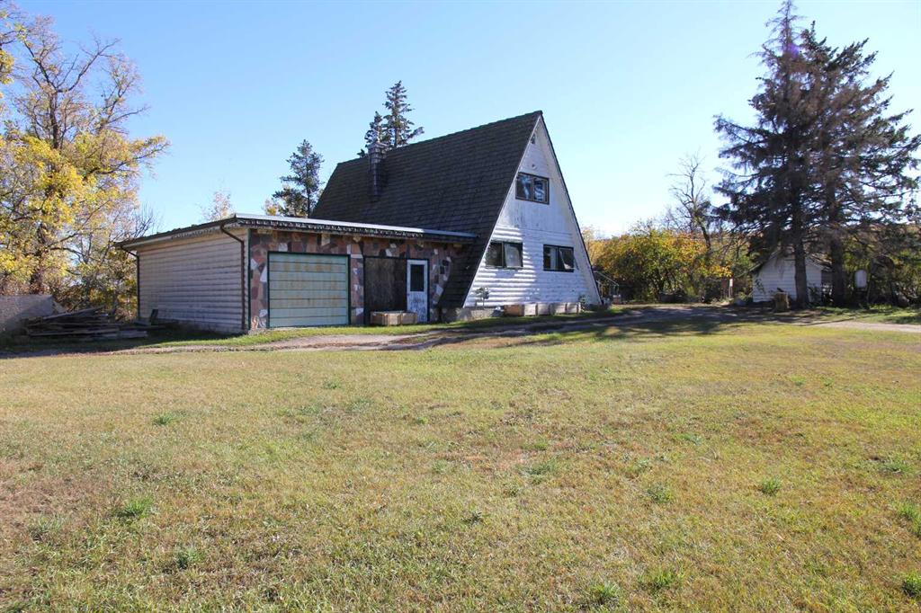 Picture of 100 1 Avenue , Paradise Hill Real Estate Listing