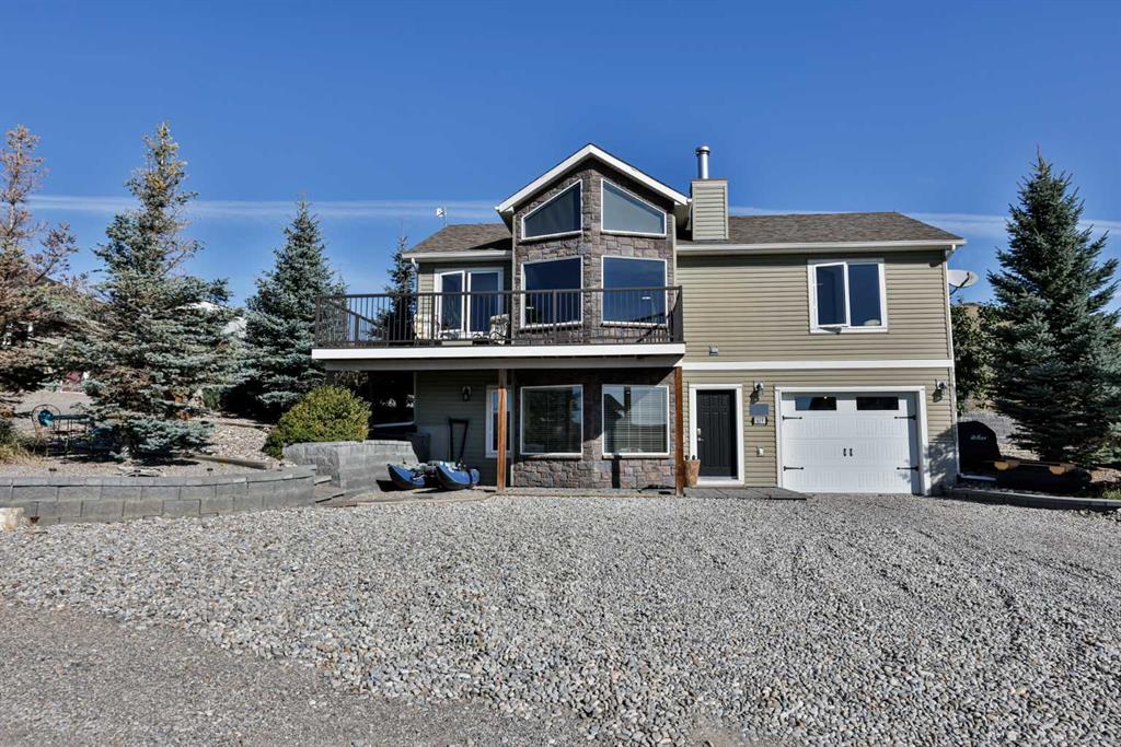 Picture of 619 Chinook Crescent , Rural Pincher Creek No. 9, M.D. of Real Estate Listing