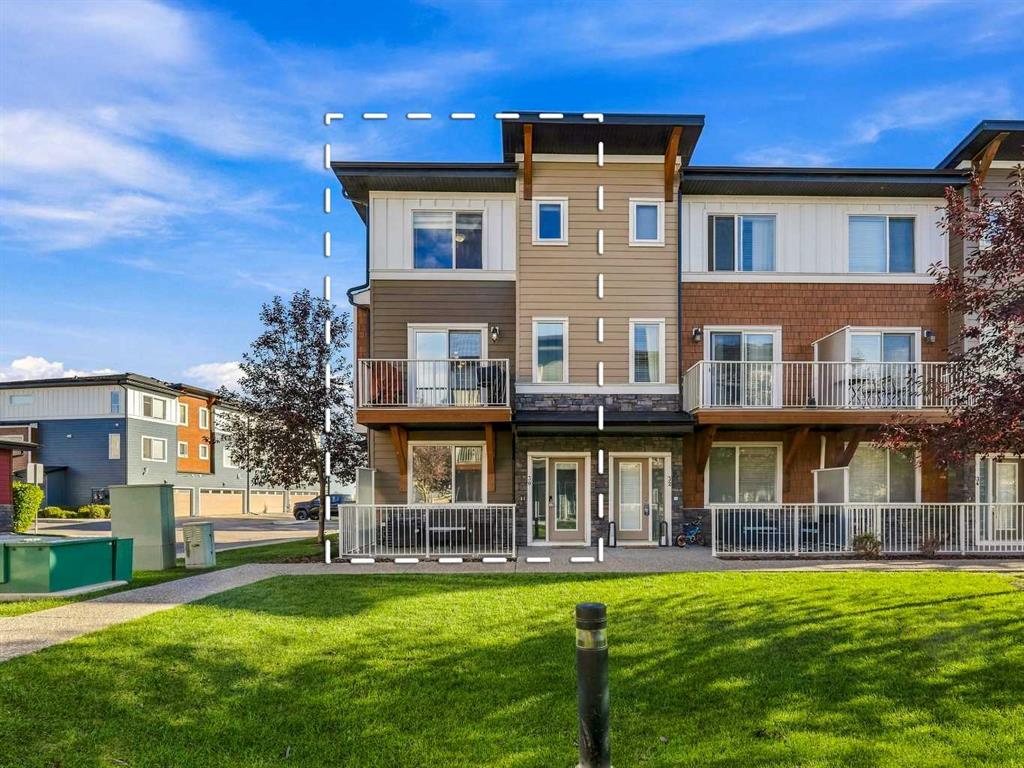 Picture of 30, 111 Rainbow Falls Gate , Chestermere Real Estate Listing