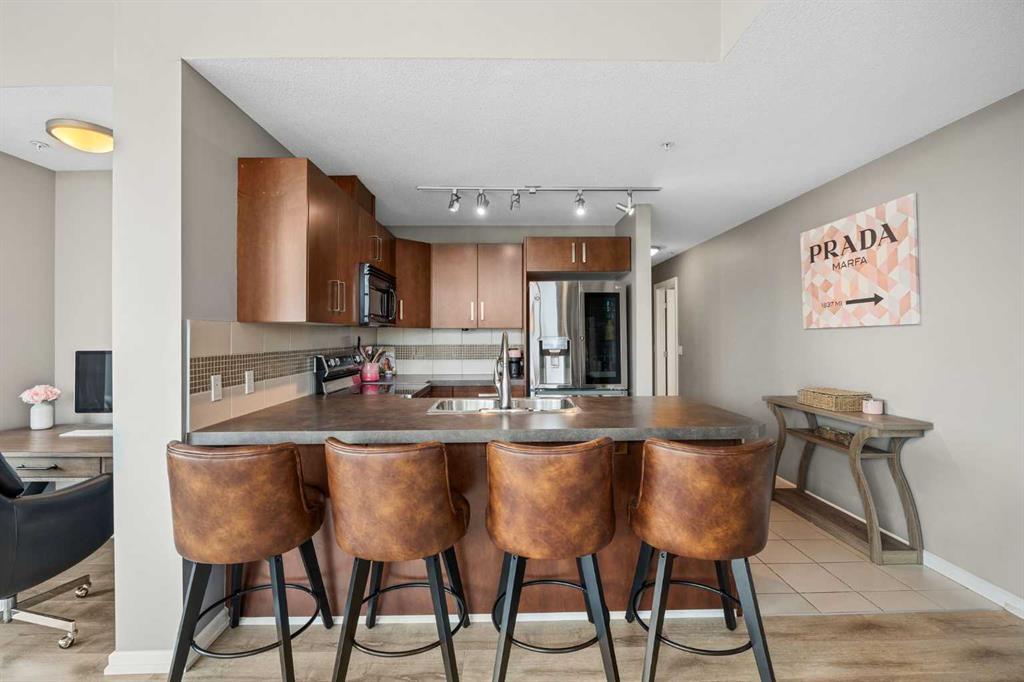 Picture of 206, 210 15 Avenue SE, Calgary Real Estate Listing