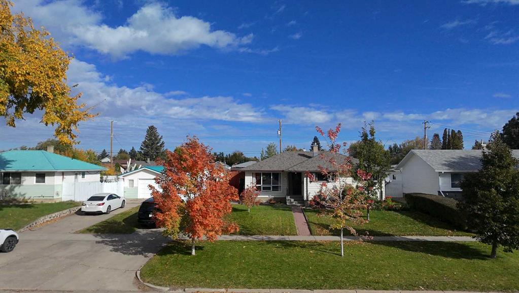 Picture of 4925 56 Avenue , Taber Real Estate Listing