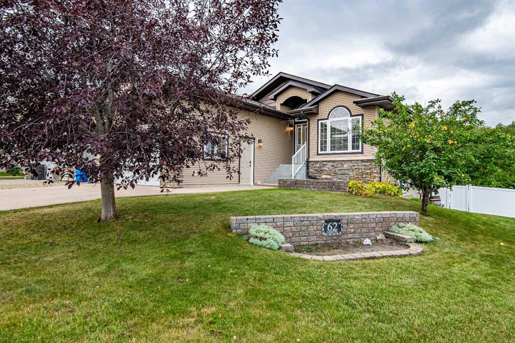Picture of 62 Fieldstone Way , Sylvan Lake Real Estate Listing