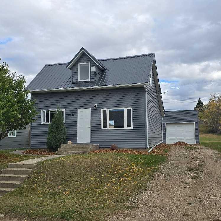 Picture of 4930 48 Street , Sedgewick Real Estate Listing
