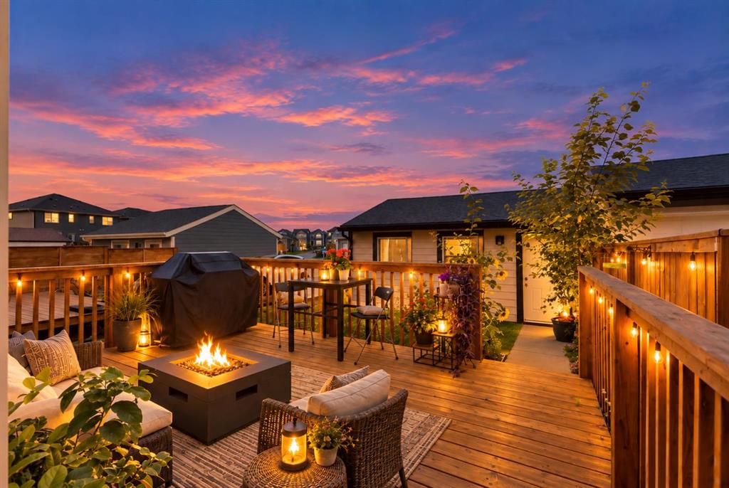Picture of 1021 Mahogany Boulevard SE, Calgary Real Estate Listing