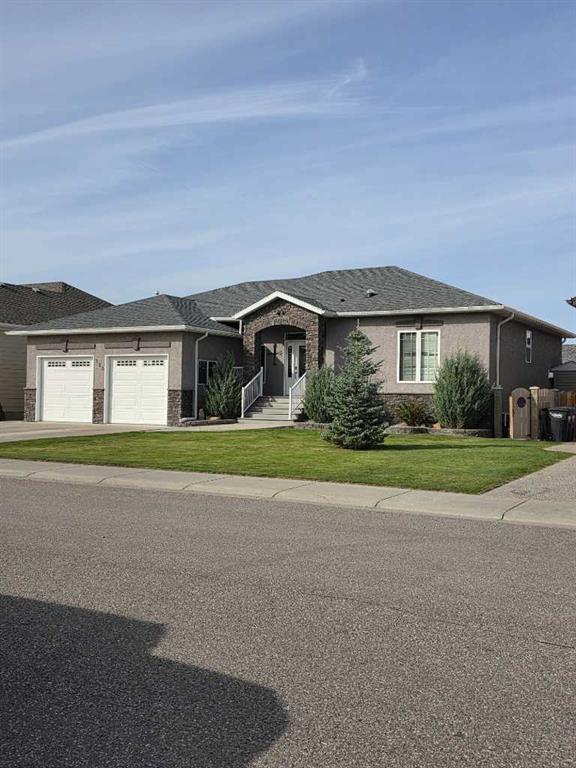 Picture of 725 27 Street , Fort Macleod Real Estate Listing