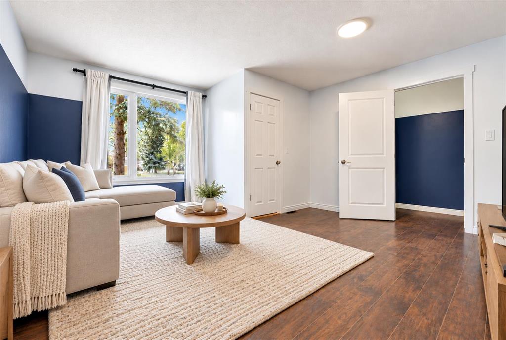 Picture of 3131 Dover Crescent SE, Calgary Real Estate Listing