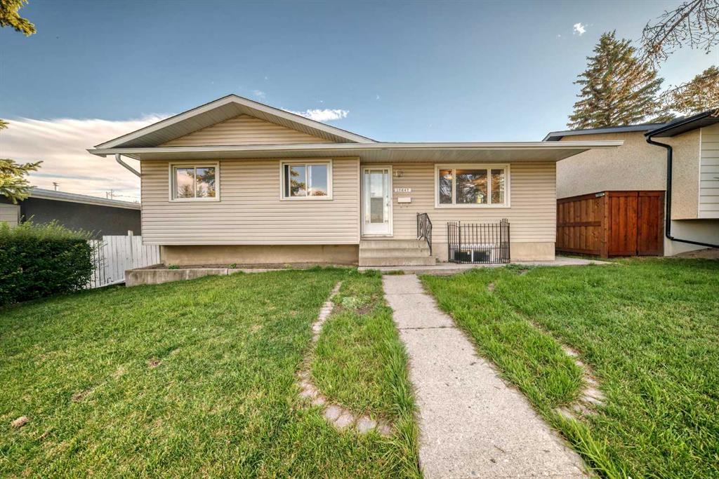 Picture of 10647 Shillington Crescent SW, Calgary Real Estate Listing