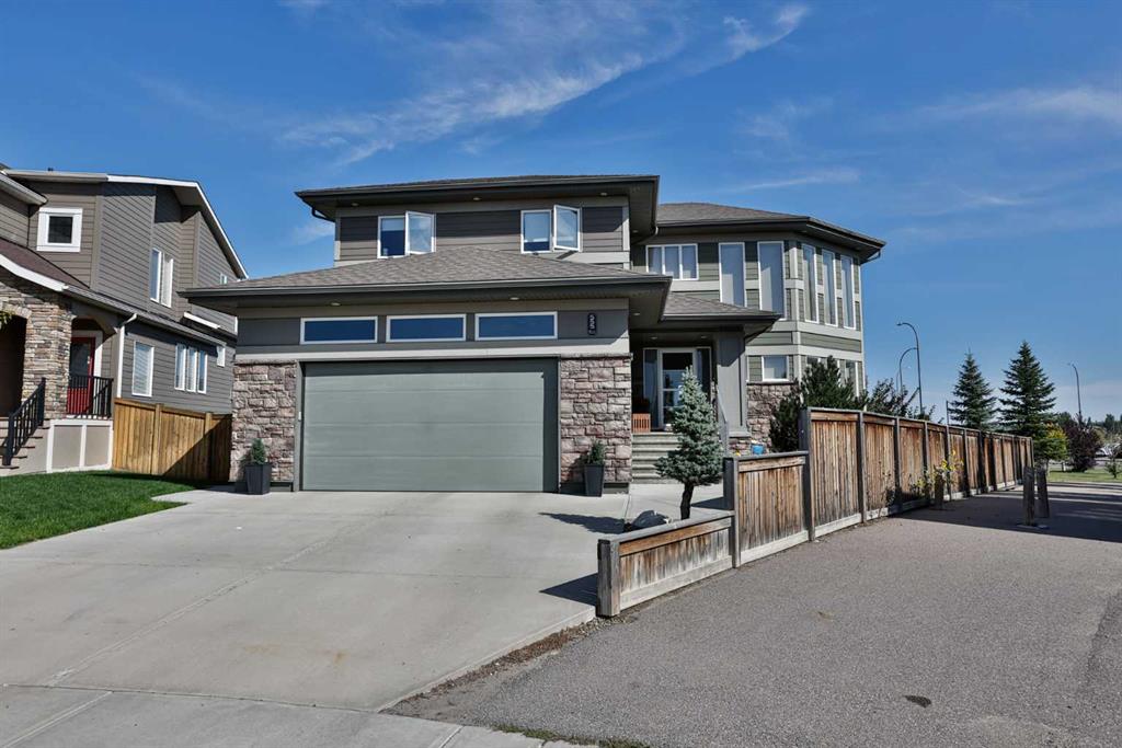 Picture of 555 Devonia Road W, Lethbridge Real Estate Listing