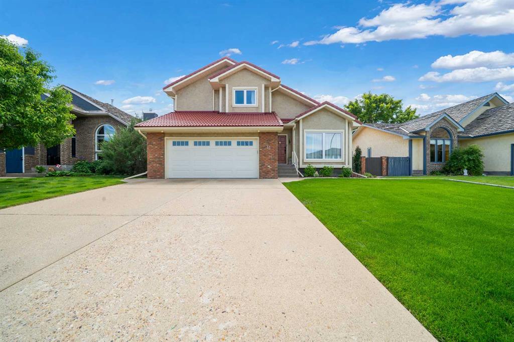Picture of 11 Taylor Crescent SE, Medicine Hat Real Estate Listing