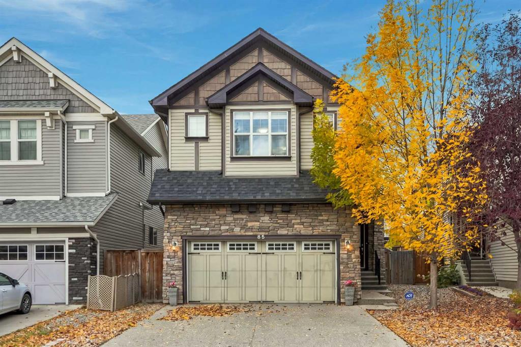 Picture of 65 Sage Bank Crescent NW, Calgary Real Estate Listing