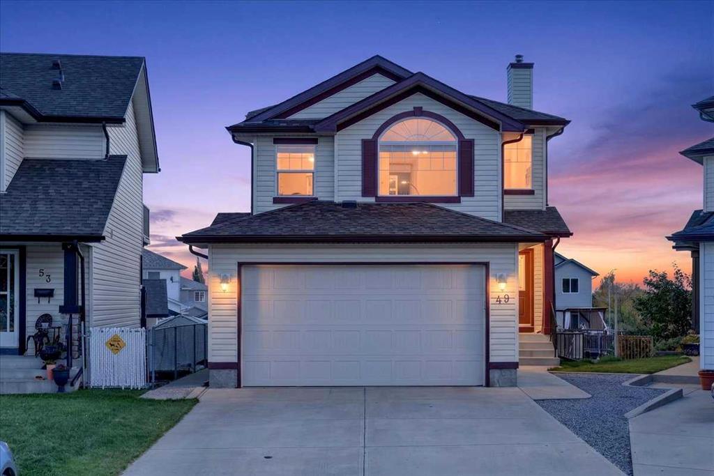 Picture of 49 Coville Bay NE, Calgary Real Estate Listing