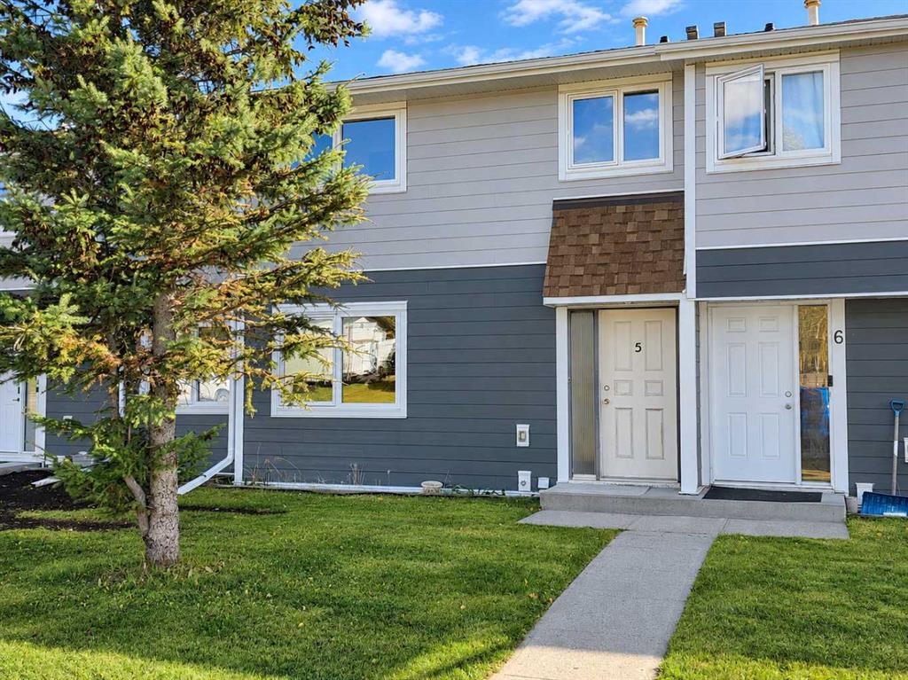 Picture of 5 97 Avenue  , Grande Cache Real Estate Listing
