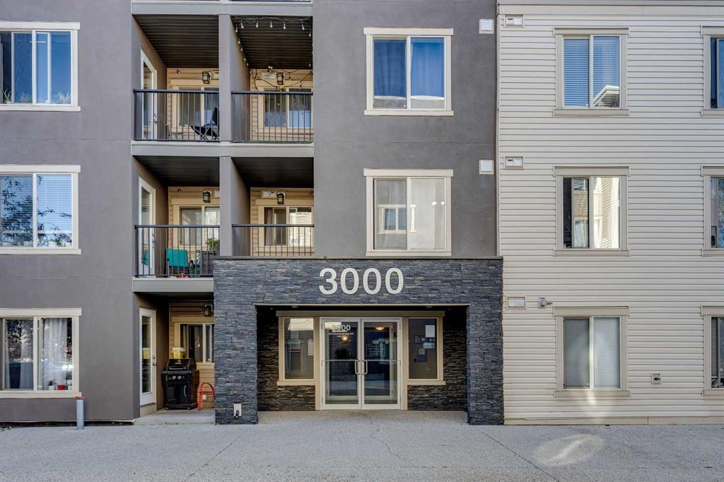 Picture of 3108, 403 Mackenzie Way SW, Airdrie Real Estate Listing