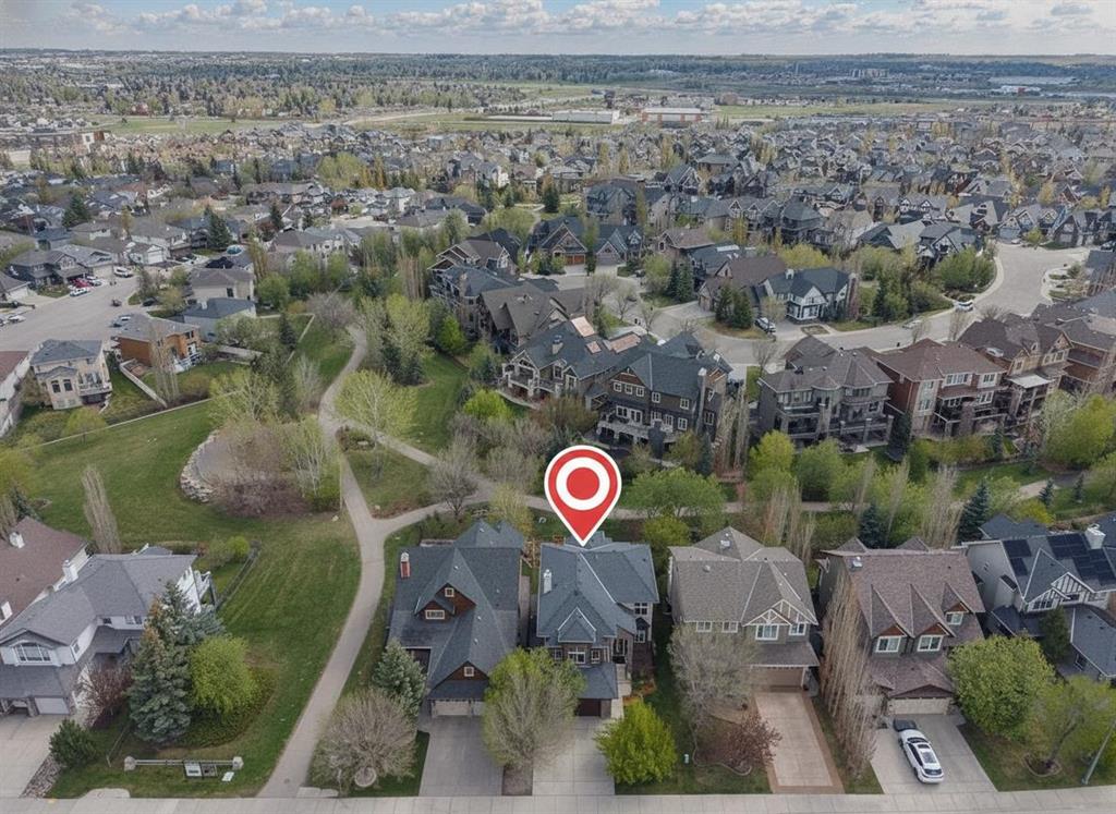 Picture of 957 Coopers Drive SW, Airdrie Real Estate Listing