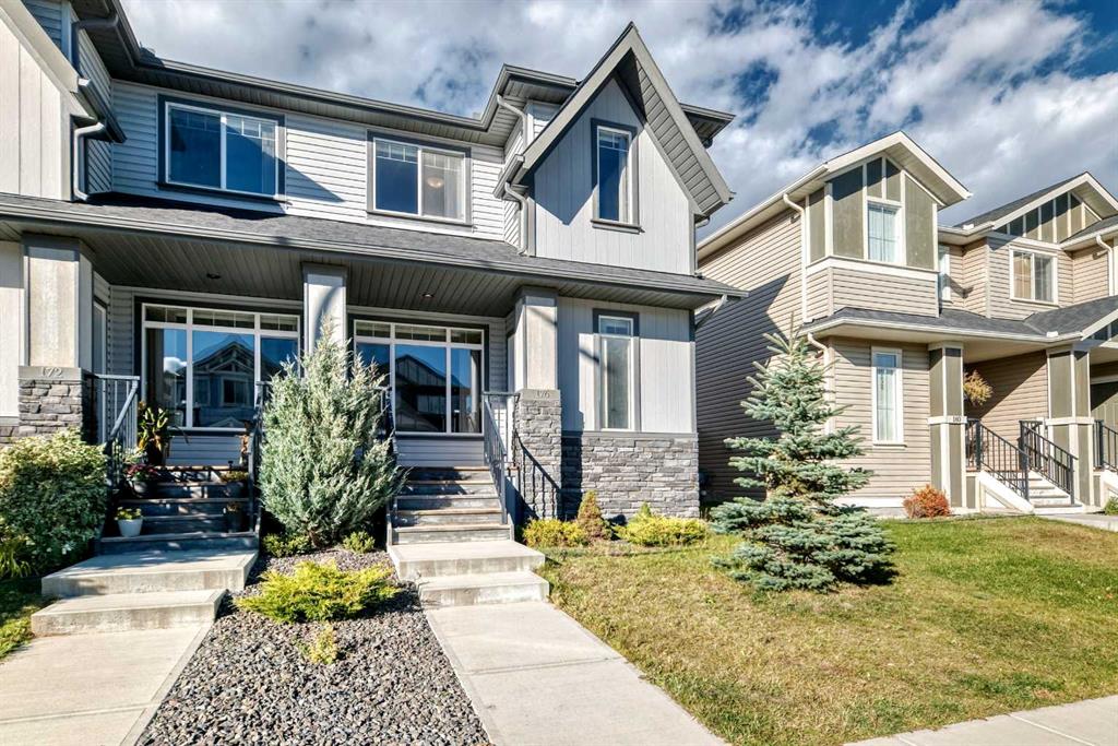 Picture of 176 Willow Park , Cochrane Real Estate Listing