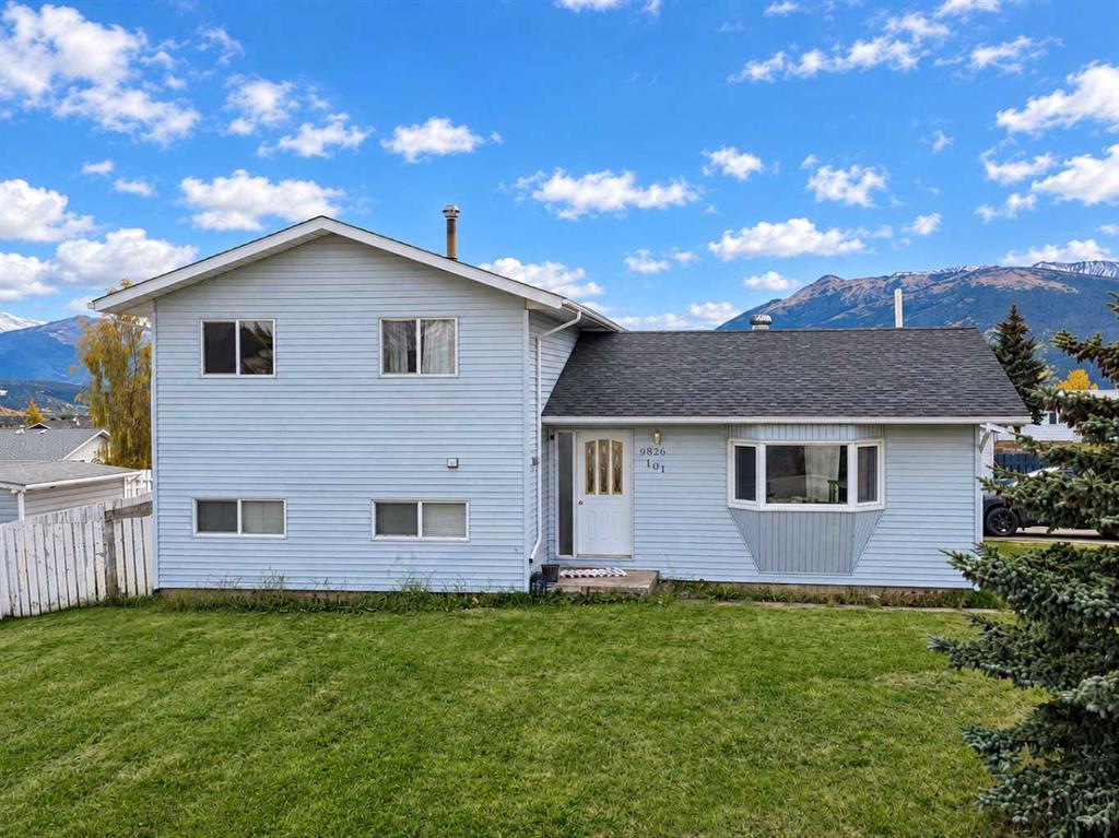 Picture of 9826 101 Street  , Grande Cache Real Estate Listing