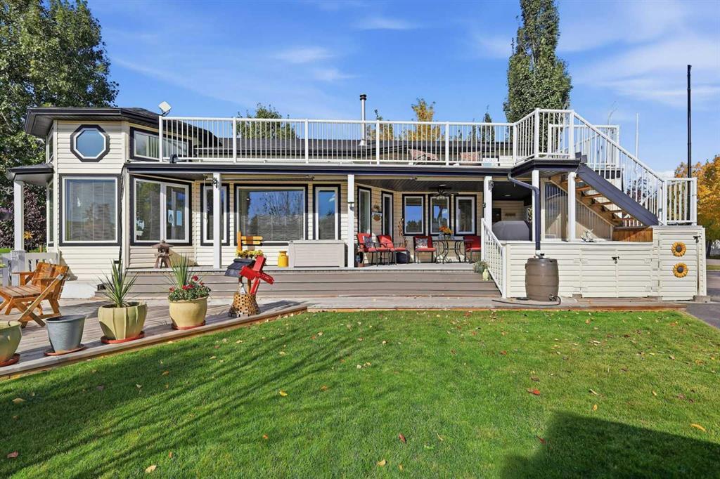 Picture of 4001, 35468 Range Road 30  , Rural Red Deer County Real Estate Listing