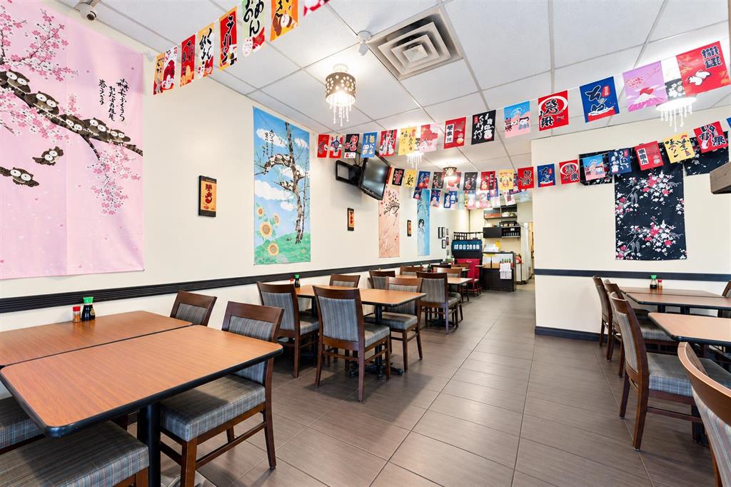 Picture of 920 36 Street NE, Calgary Real Estate Listing