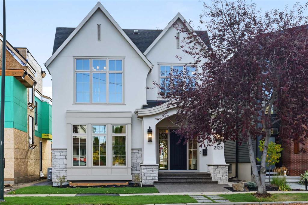 Picture of 2125 Bowness Road NW, Calgary Real Estate Listing