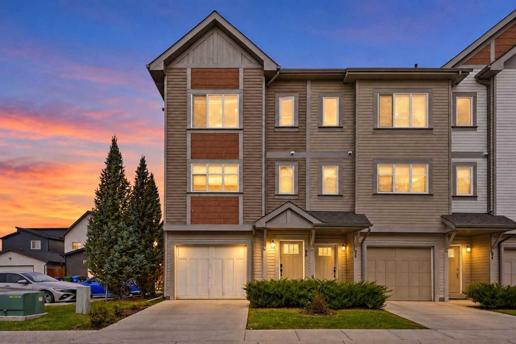 Picture of 98 Copperstone Common SE, Calgary Real Estate Listing