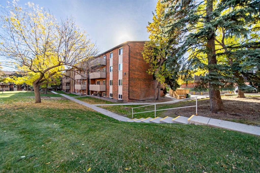 Picture of 914, 11620 Elbow Drive SW, Calgary Real Estate Listing