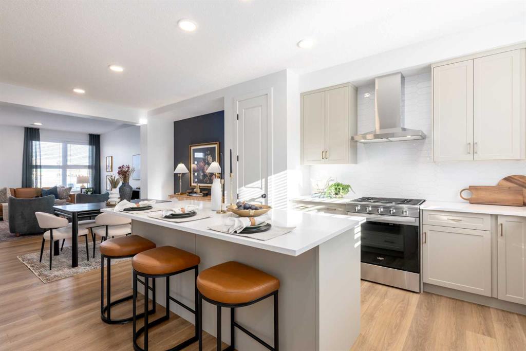 Picture of 696 Sora Boulevard SE, Calgary Real Estate Listing