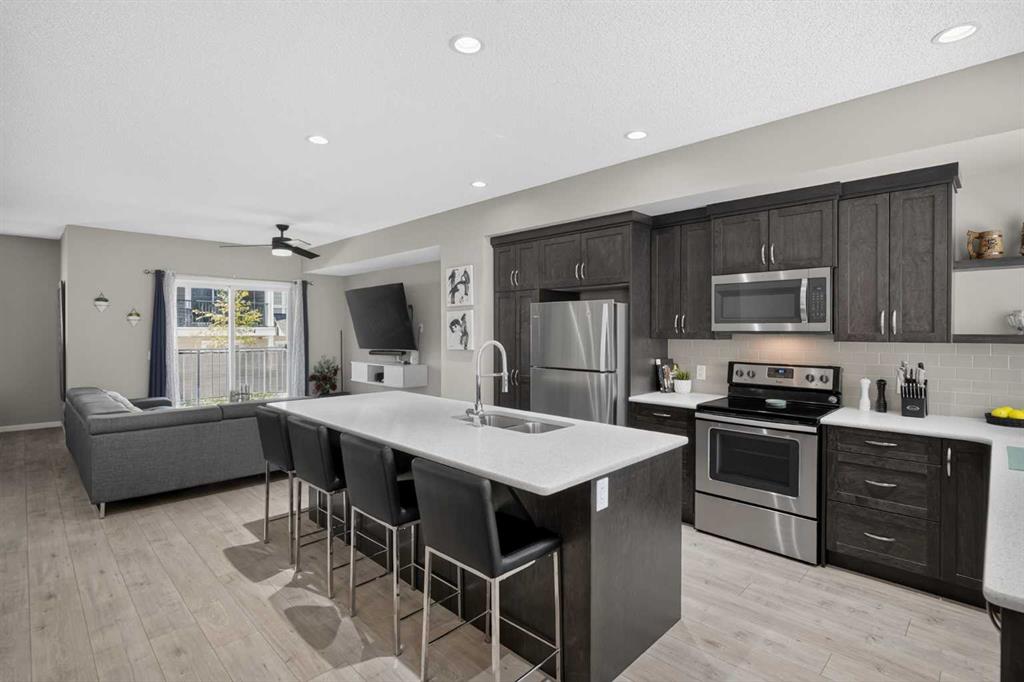 Picture of 412 Nolanlake Villas NW, Calgary Real Estate Listing