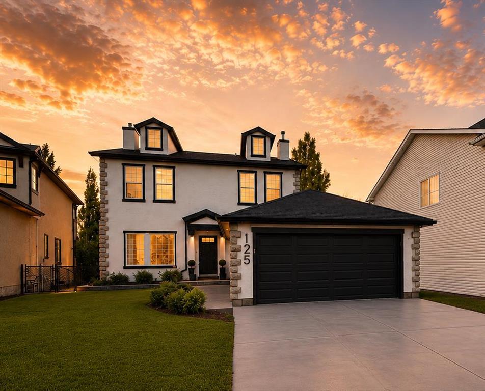 Picture of 125 Discovery Place SW, Calgary Real Estate Listing