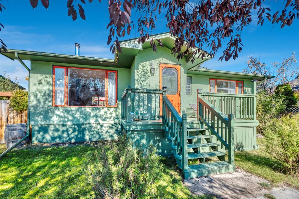 Picture of 104 1 Avenue NE, Diamond Valley Real Estate Listing