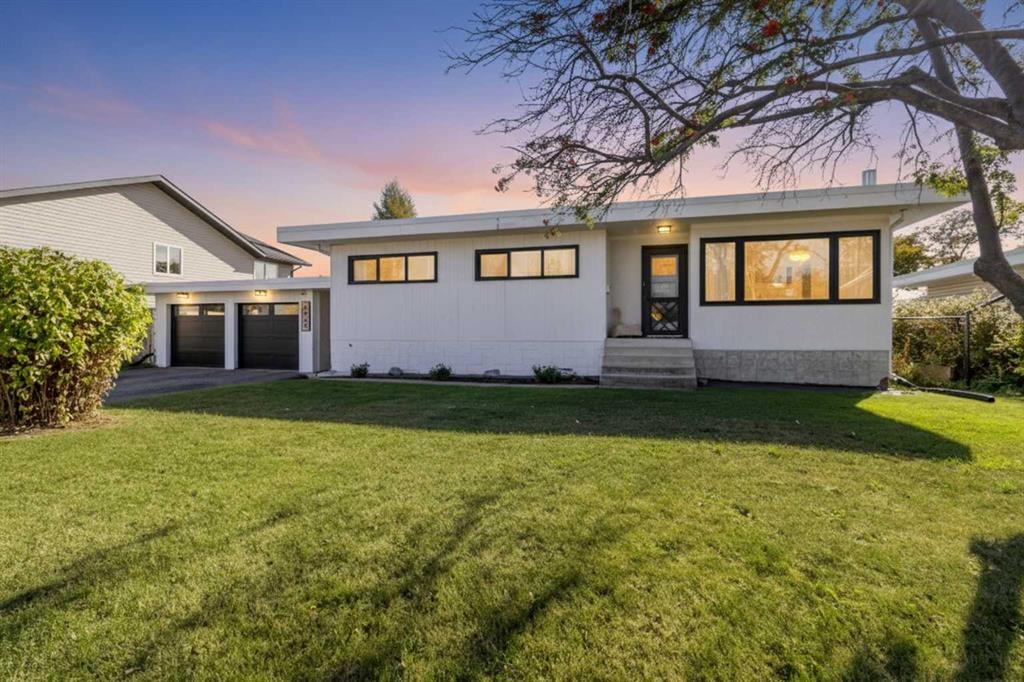 Picture of 4939 42 Street , Innisfail Real Estate Listing