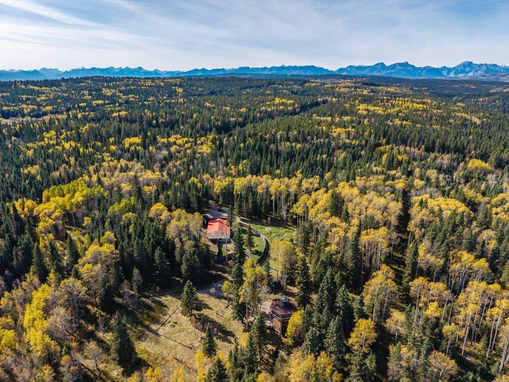 Picture of 265064, 64 Range Road Road , Rural Bighorn No. 8, M.D. of Real Estate Listing