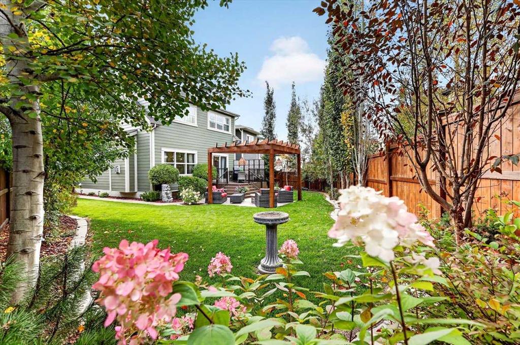 Picture of 66 Masters Villas SE, Calgary Real Estate Listing
