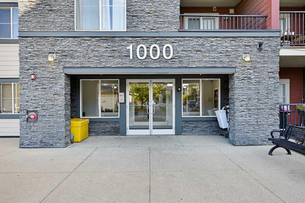 Picture of 1438, 81 Legacy Boulevard SE, Calgary Real Estate Listing