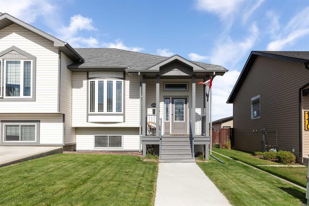 Picture of 106 Ranchlands Way NE, Medicine Hat Real Estate Listing