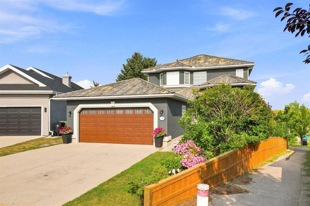 Picture of 122 Sceptre Close NW, Calgary Real Estate Listing