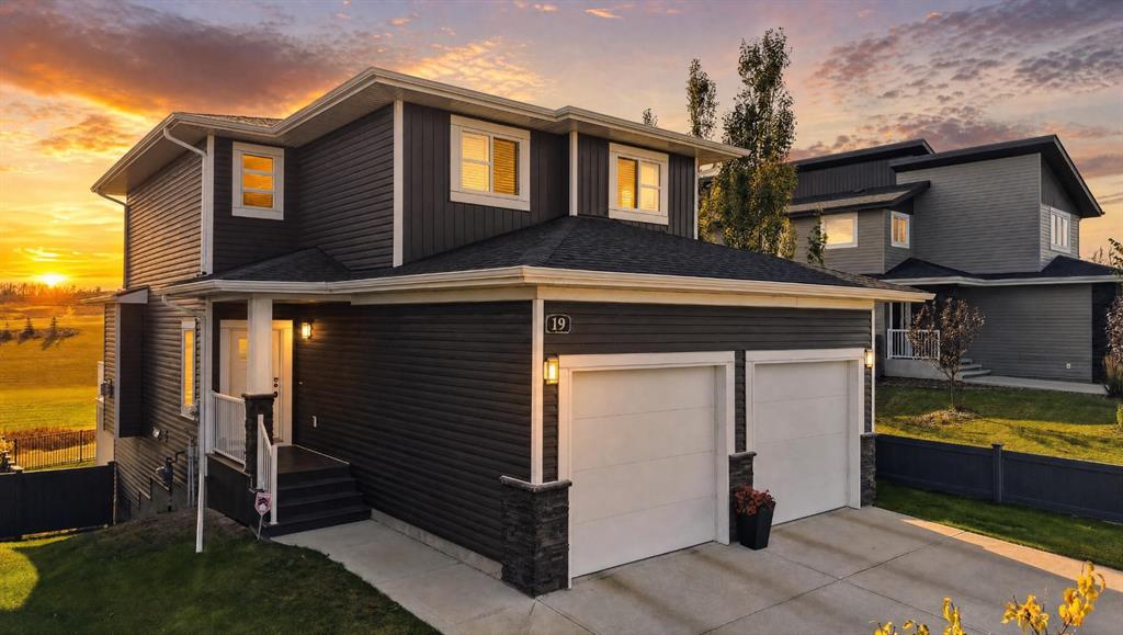 Picture of 19 VanVeller Way , Sylvan Lake Real Estate Listing