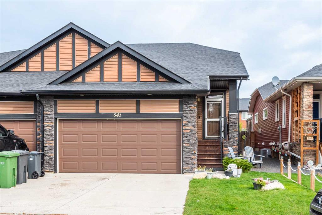 Picture of 541 Boulder Creek Green SE, Langdon Real Estate Listing