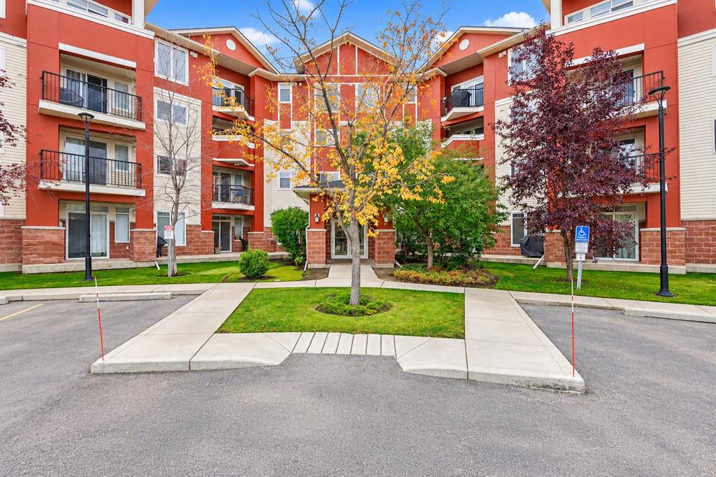 Picture of 110, 162 Country Village Circle NE, Calgary Real Estate Listing