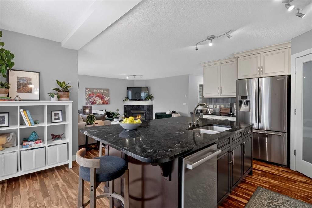 Picture of 47 Chaparral Common SE, Calgary Real Estate Listing