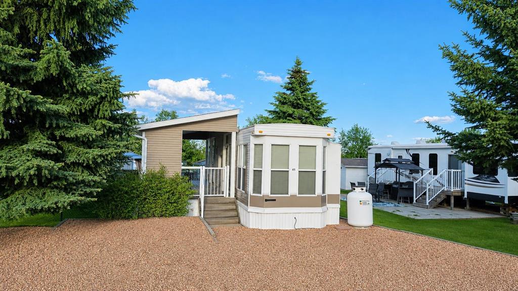 Picture of 45 Points West Resort  , Sylvan Lake Real Estate Listing