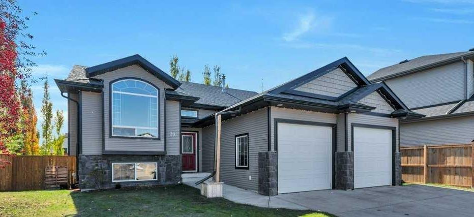 Picture of 39 Varty Close , Red Deer Real Estate Listing