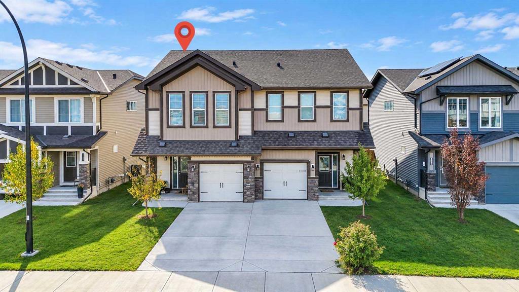 Picture of 235 Clydesdale Avenue , Cochrane Real Estate Listing