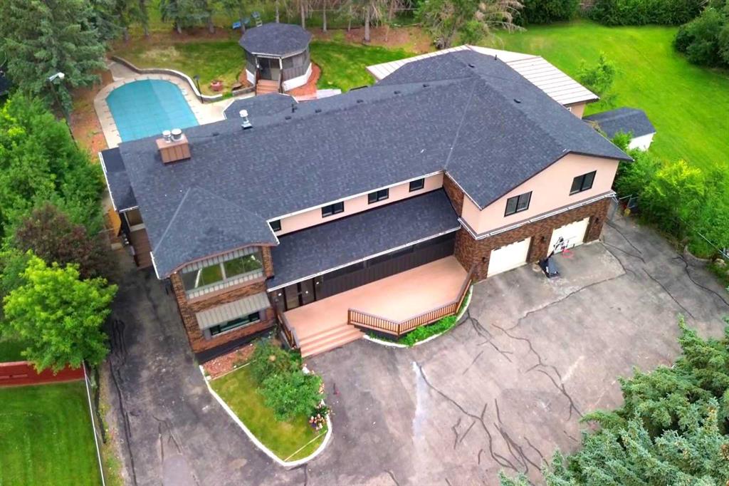 Picture of 884 EAST CHESTERMERE Drive , Chestermere Real Estate Listing