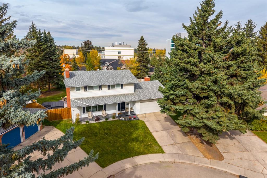 Picture of 7007 Kenosee Place SW, Calgary Real Estate Listing